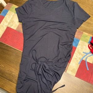 Brand new SHEIN dresses. Variable colors,size l